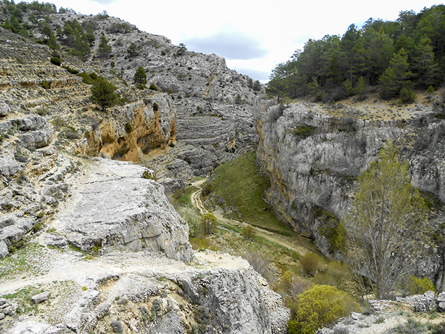 Ruta Barranco de la Hoz o Río Blanco en Calomarde - Albarracín