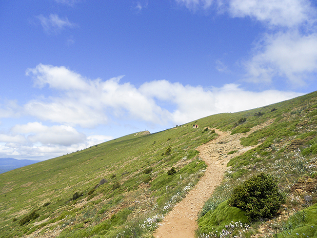 Sendero a la Cruz Cima Peña Oroel - Jaca