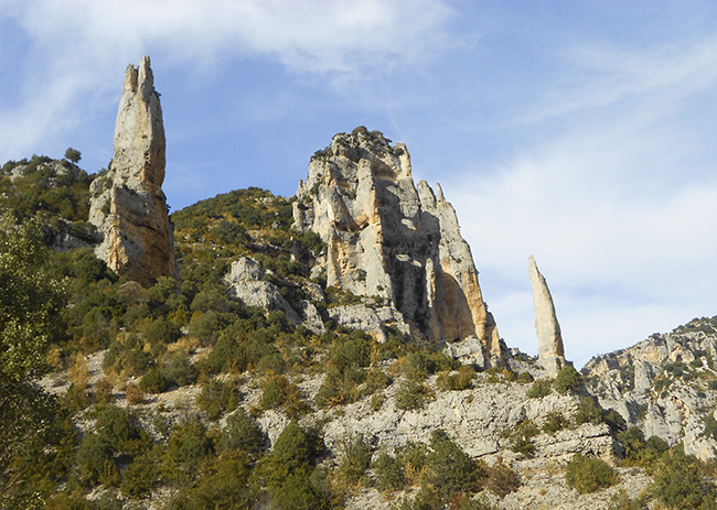 Cuca Bellostas, ciudadela y Corona - Mascún