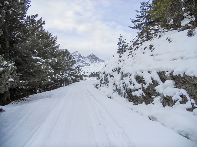 Pista al ibón de Tramacastilla - Alto Gállego - Valle de Tena