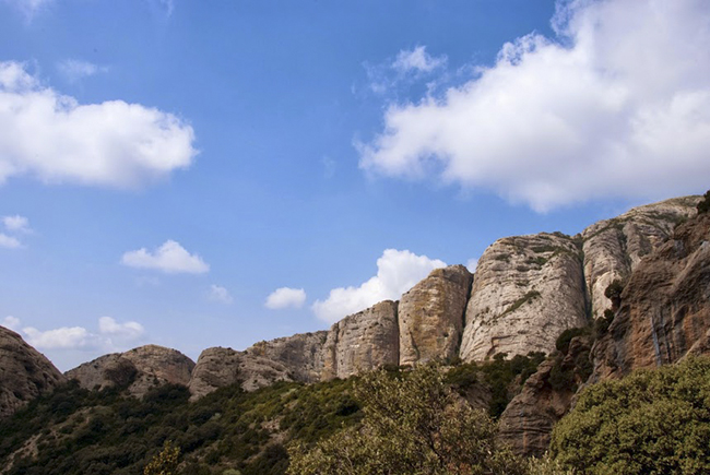 Mallos en San Martón de Valdonsera