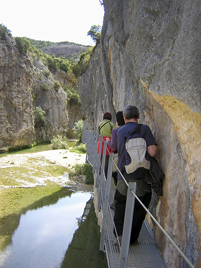 Pasarela sobre el río Vero