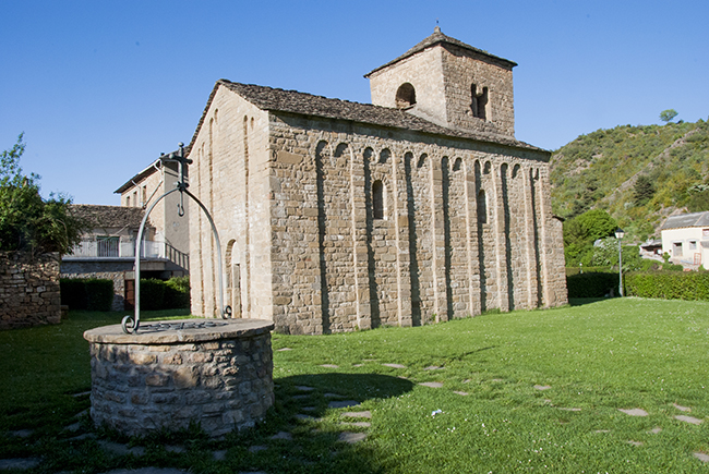 Iglesia de San Caprasio en Santa Cruz de la Serós - Circular Pico Cúculo