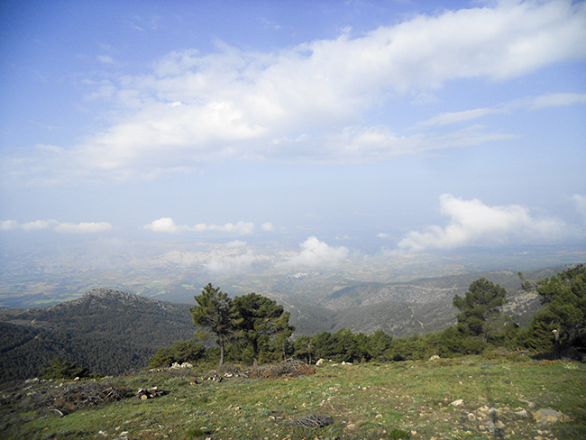 Pico del Rayo en la Sierra Vicor