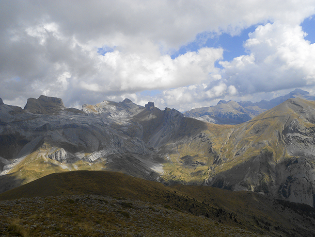 Pico Mesola - Aragües del Puerto