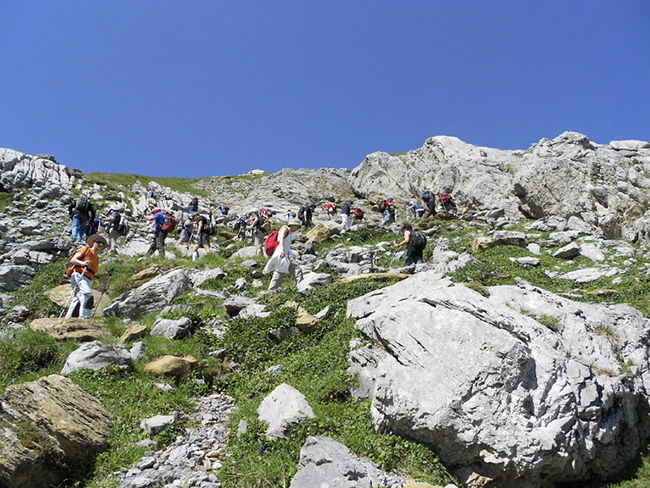 Subiendo al collado de los Puertos